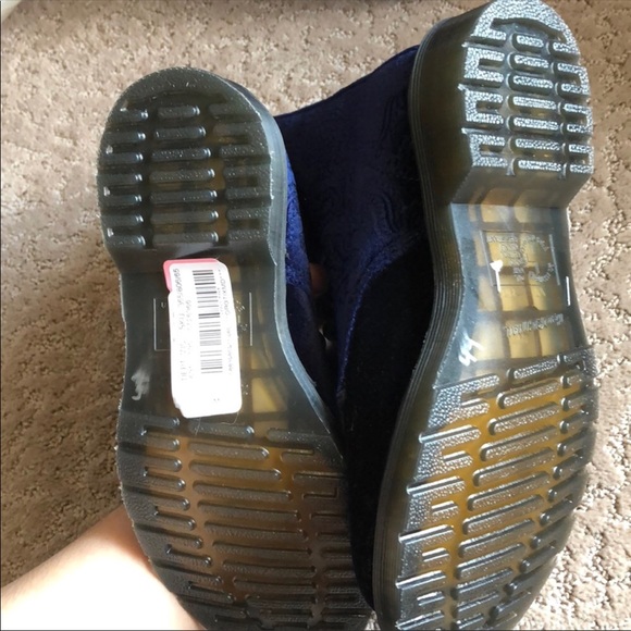 New! Dr Martens Combat Blue Embossed Velvet - Picture 6 of 7